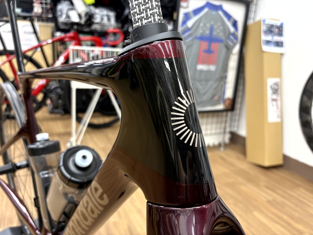 CANNONDALE_SuperSix_EVO_Frameset_Cherry-Lacquer