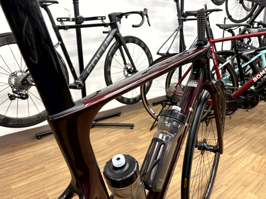 CANNONDALE_SuperSix_EVO_Frameset_Cherry-Lacquer