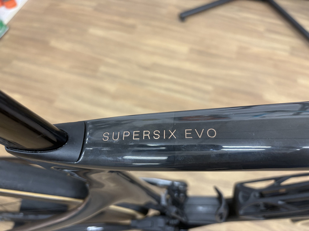 CANNONDALE_SUPERSIX_EVO_Hi-mod