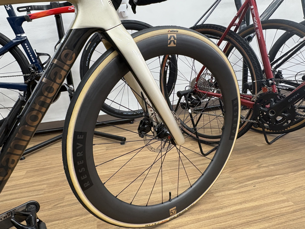 CANNONDALE_SUPERSIX_EVO_Hi-mod