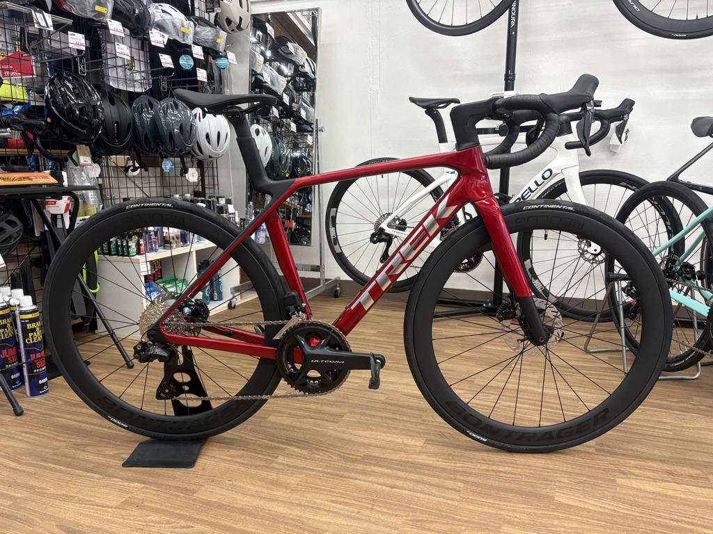 TREK_Madone_SL6_Gen8_Red