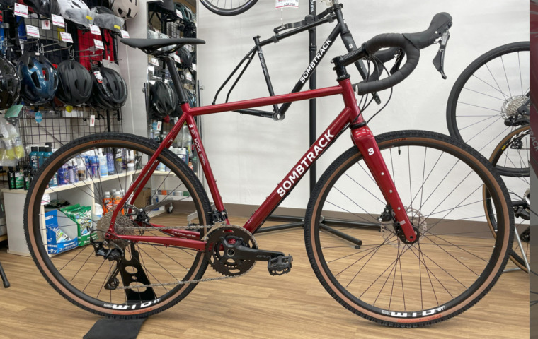 BOMBTRACK_HOOK_GRX_10s_METALLIC_RED_2_top