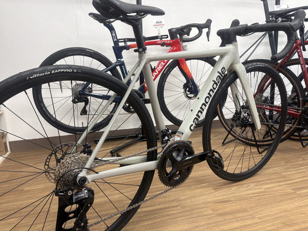 Cannondale_CAAD14_3_Chalk