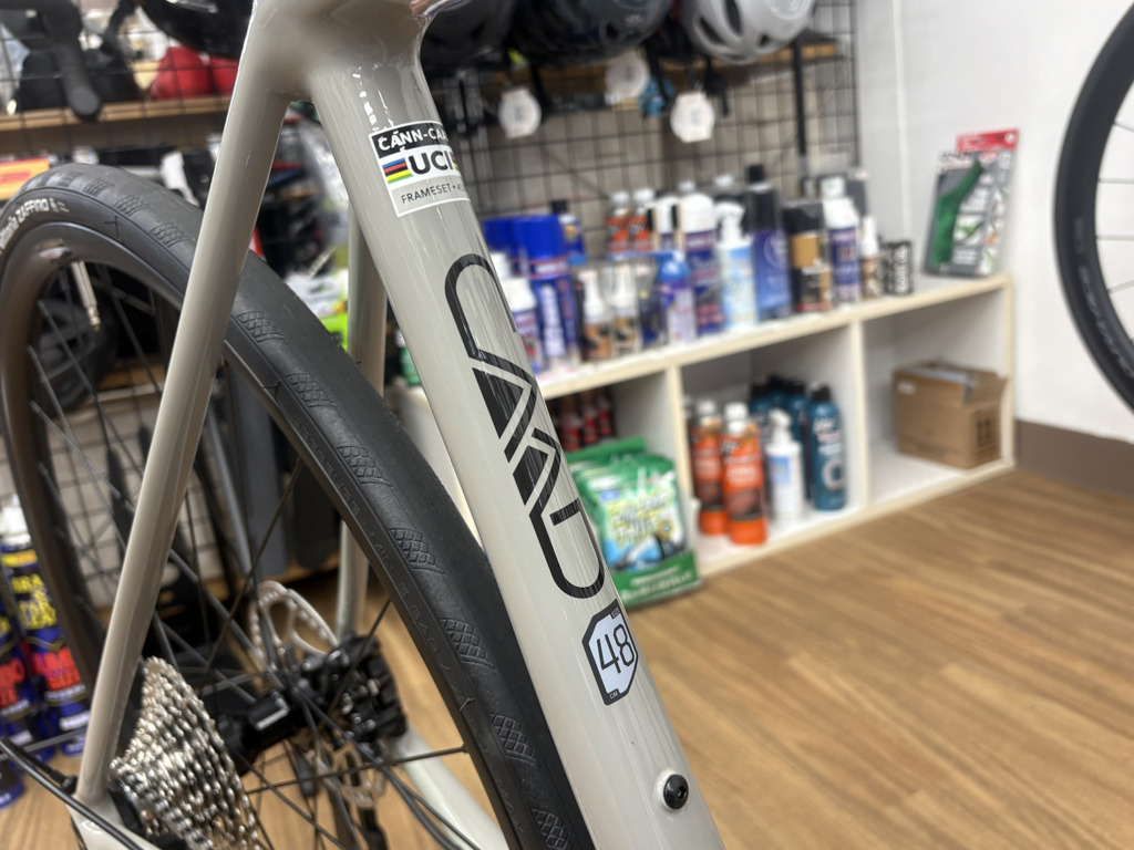 Cannondale_CAAD14_3_Chalk