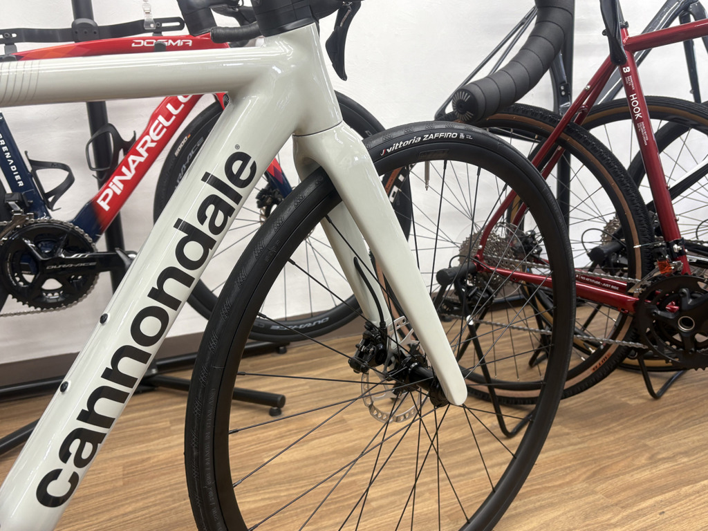 Cannondale_CAAD14_3_Chalk