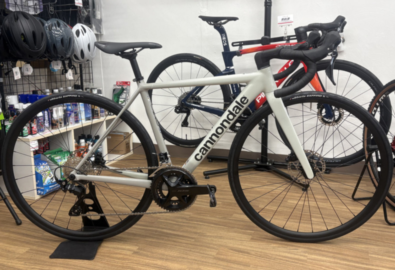 Cannondale_CAAD14_3_Chalk