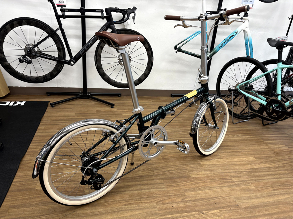 DAHON_Boardwalk_D7_BritishGreen