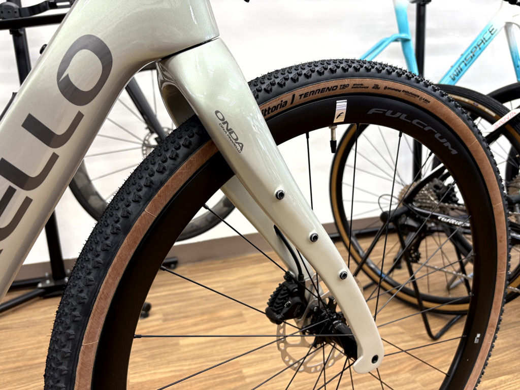 PINARELLO_GREVIL_F1_GRX610_H340_COMET_SILVER