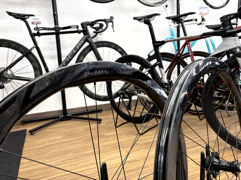 Campagnolo_SHAMAL_DUAL_PROFILE