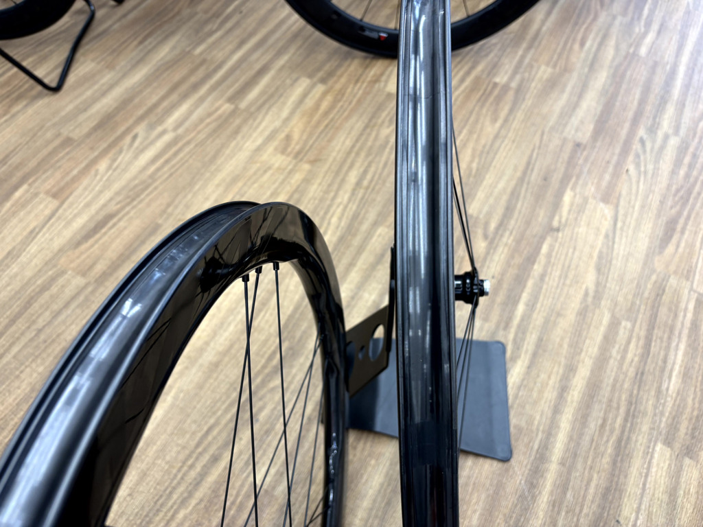 Campagnolo_SHAMAL_DUAL_PROFILE