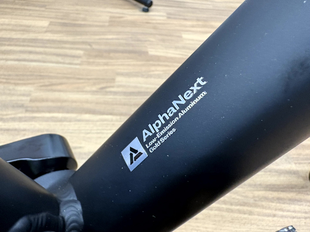 TREK_Domane_AL2_Gen4_MatteDarkStarBlack