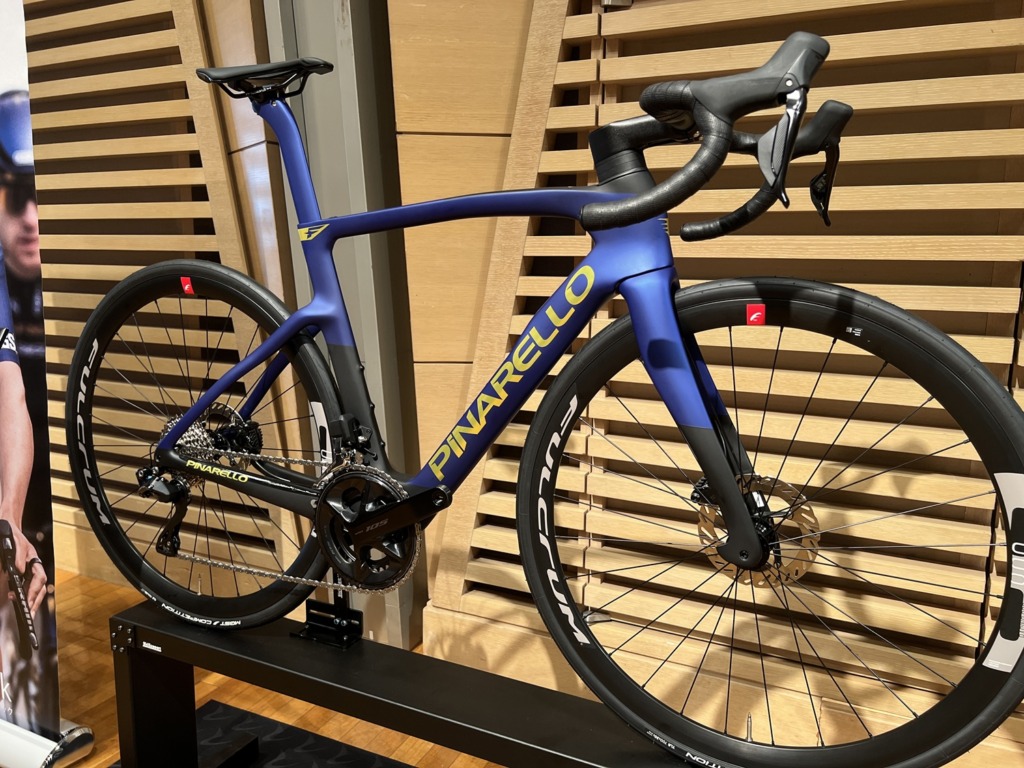 PINARELLO_F5_japan_limited_color_MIDNIGHT_BLUE_GOLD