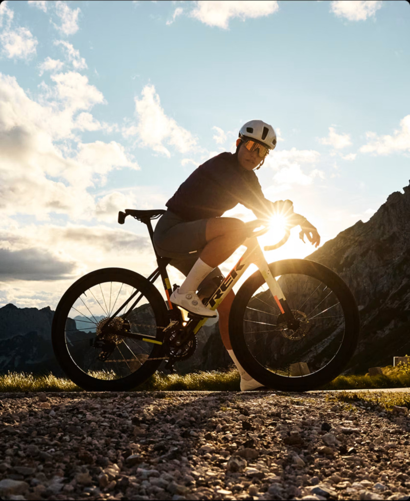 TREK_Domane_Gen5_Carbon_Tire_clearance