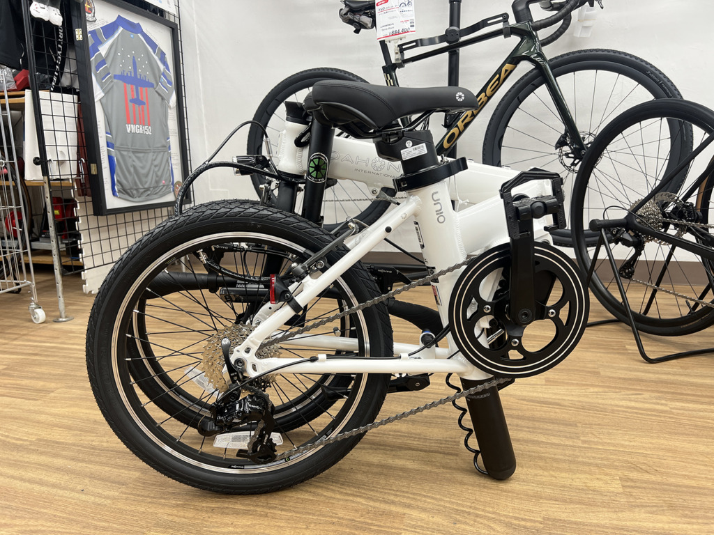 DAHON_UNIO_White_Lily_Folding