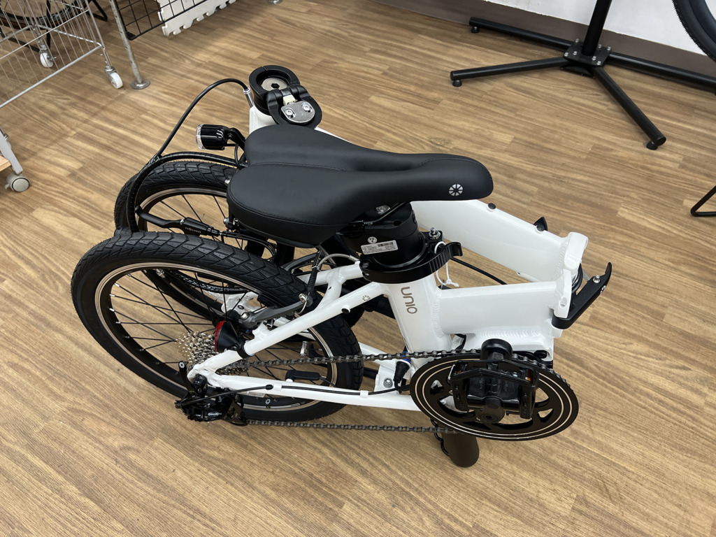 DAHON_UNIO_White_Lily_Folding