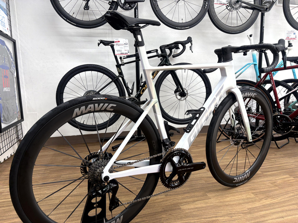 GIANT_PROPEL_ADVANCED_SL_0_サテンプリズムパール