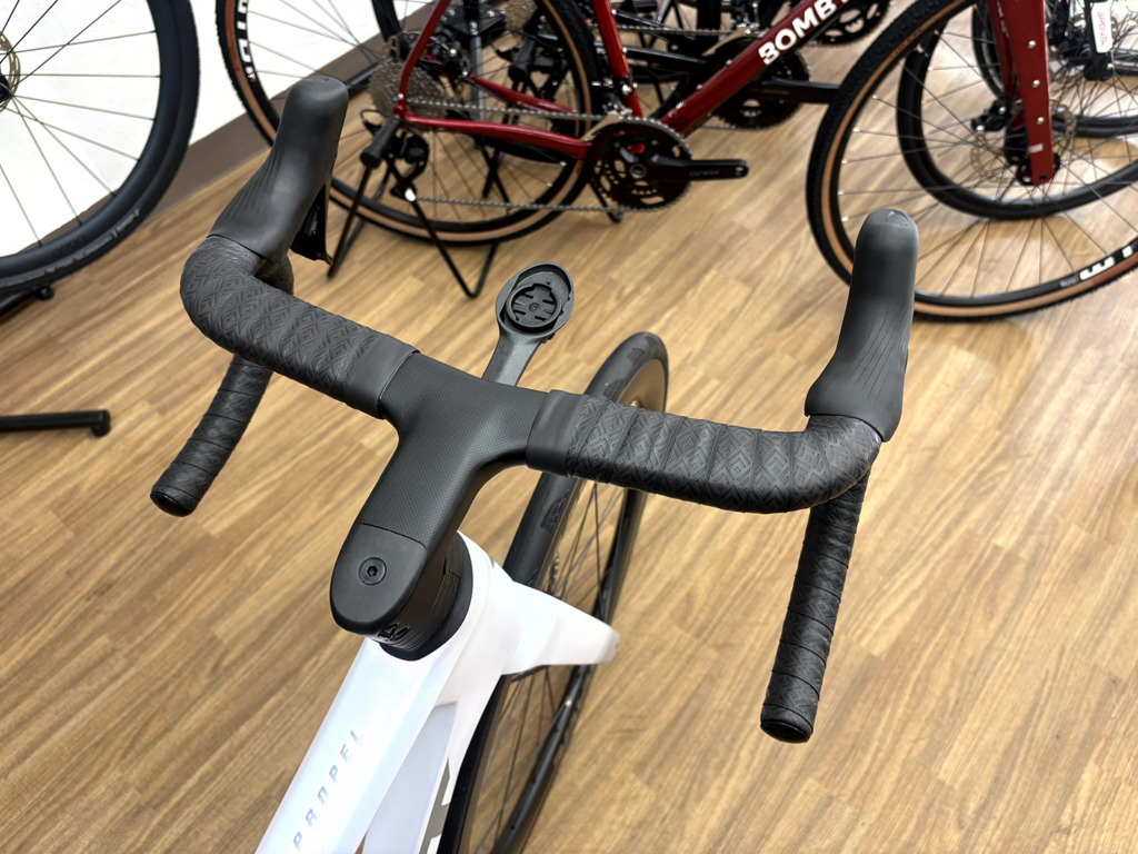 GIANT_PROPEL_ADVANCED_SL_0_サテンプリズムパール