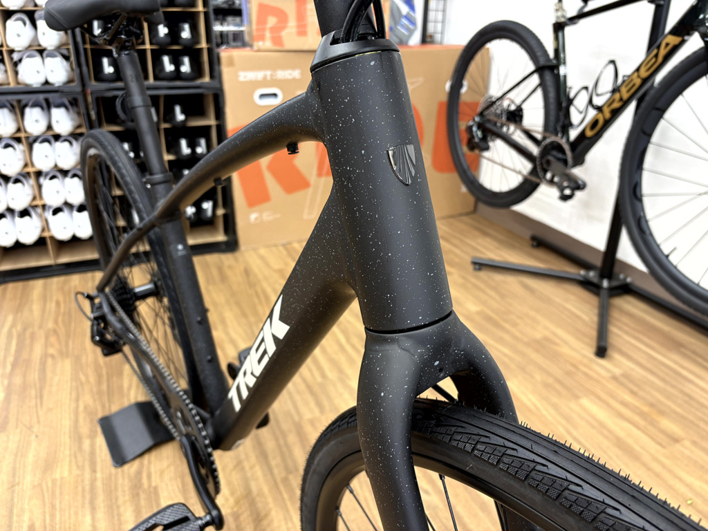 TREK_FX2_Gen4_CarbonDarkGrey