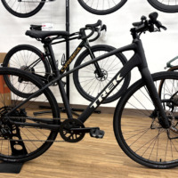 TREK_FX2_Gen4_CarbonDarkGrey_top